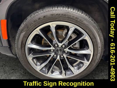 2022 Jeep Wagoneer Series III 4x4