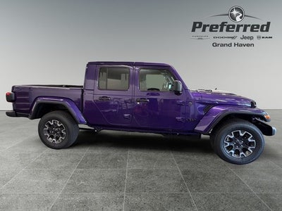 2026 Jeep Gladiator GLADIATOR SAHARA 4X4