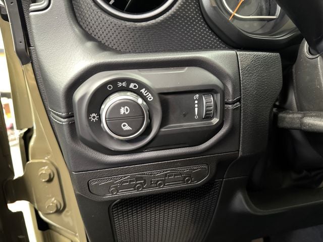 2026 Jeep Gladiator GLADIATOR MOJAVE 4X4