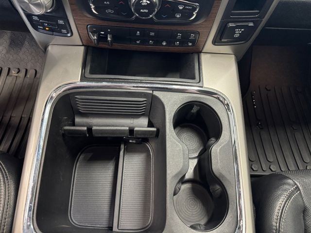 2017 RAM 1500 Laramie Quad Cab 4x4 6'4' Box