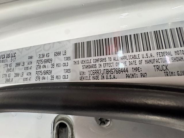 2017 RAM 1500 Laramie Quad Cab 4x4 6'4' Box