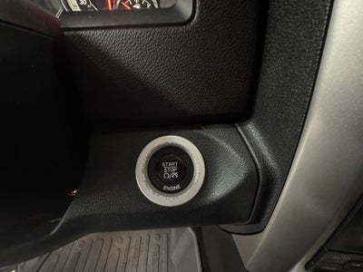 2016 RAM 1500 Laramie 5.7 Liter V8 Hemi Crew Cab 4WD