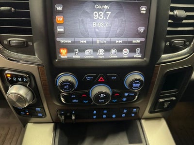 2016 RAM 1500 Laramie 5.7 Liter V8 Hemi Crew Cab 4WD