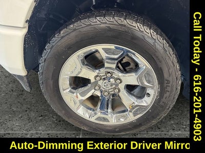 2022 RAM 1500 Big Horn Crew Cab 4x4 5'7' Box