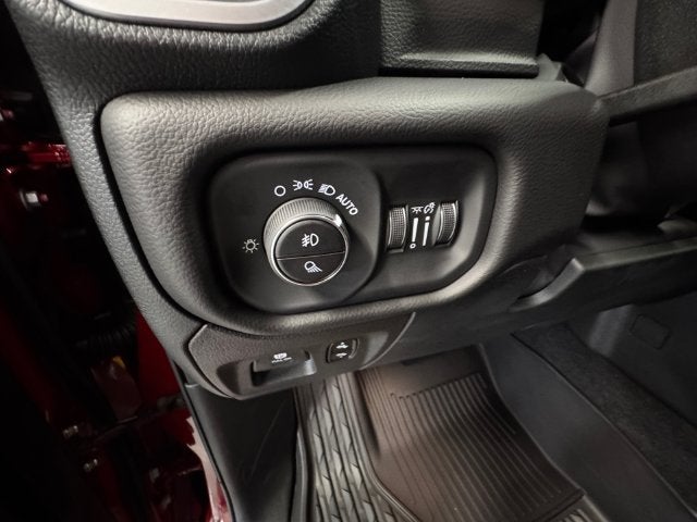 2027 RAM Ram 1500 RAM 1500 BIG HORN CREW CAB 4X4 5'7' BOX