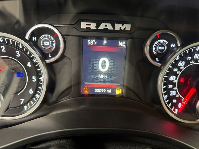 2022 RAM 1500 Big Horn Crew Cab 4x4 5'7' Box