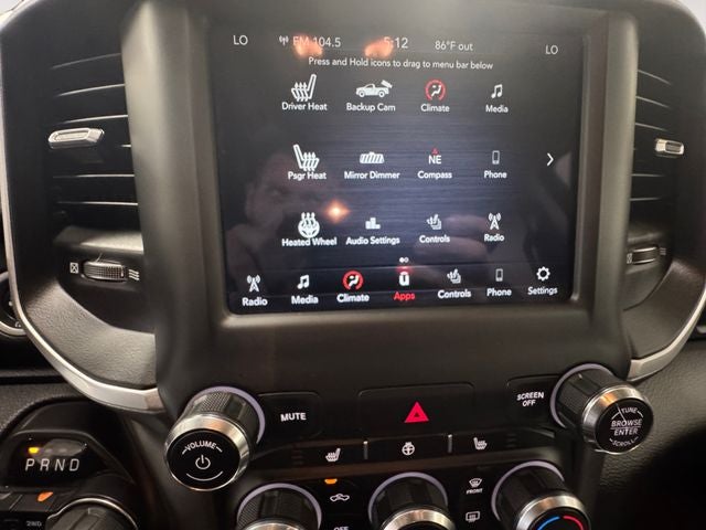 2020 RAM 1500 Big Horn Crew Cab 4x4 5'7' Box