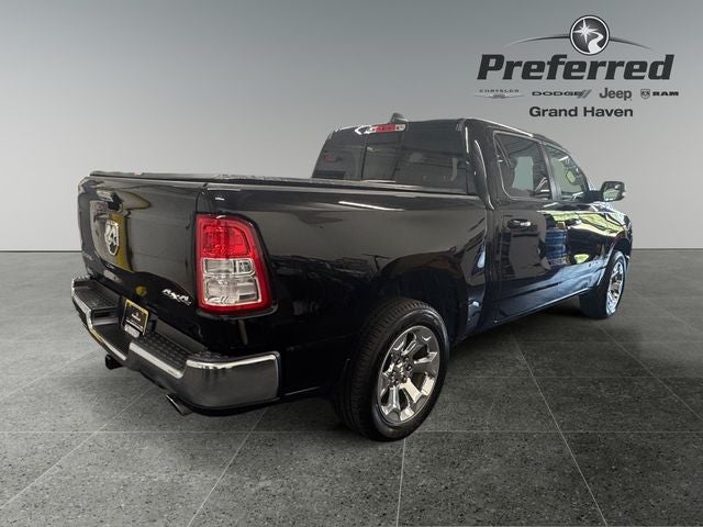 2020 RAM 1500 Big Horn Crew Cab 4x4 5'7' Box
