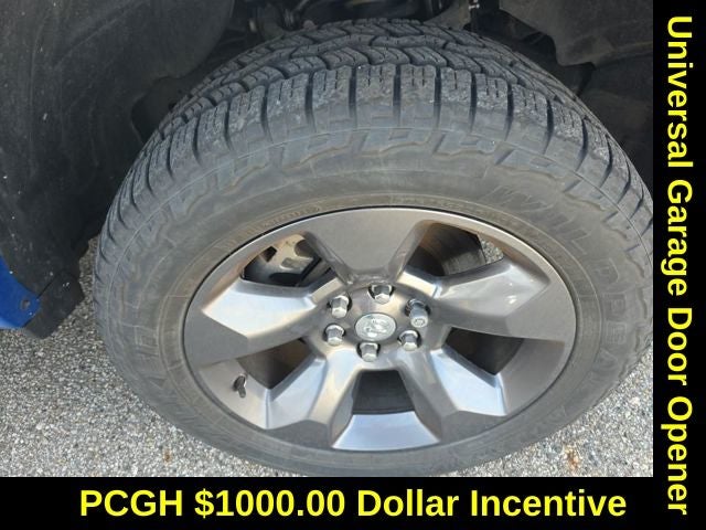 2023 RAM 1500 Big Horn Crew Cab 4x4 5'7' Box