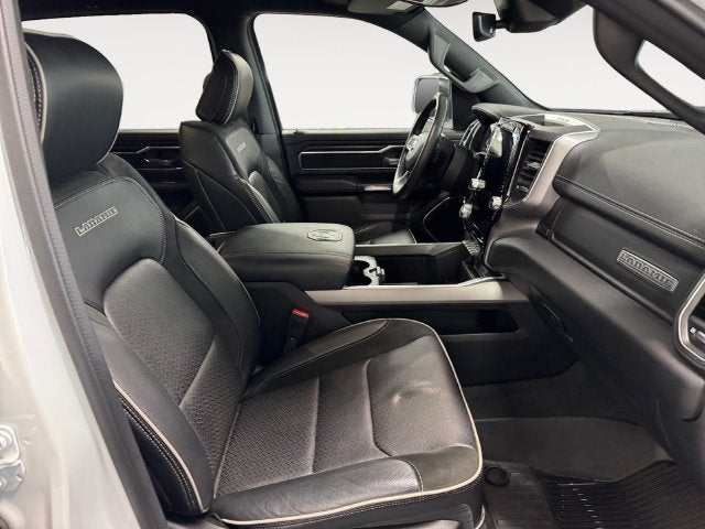 2023 RAM 1500 Laramie Crew Cab 4x4 5'7' Box