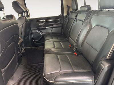2019 RAM 1500 Laramie Crew Cab 4x4 5'7' Box