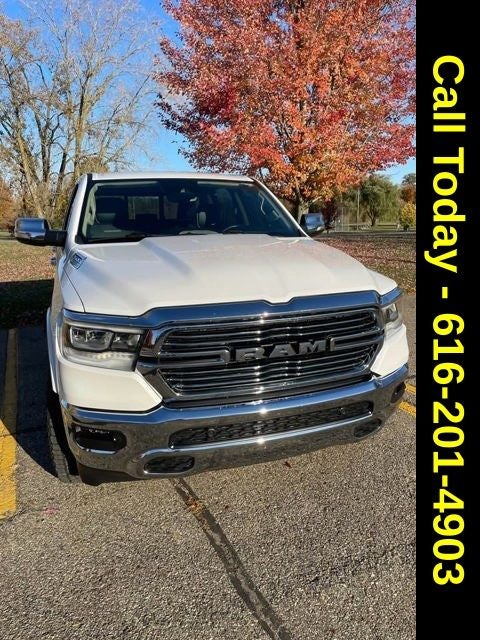 2021 RAM 1500 Laramie Crew Cab 4x4 5'7' Box