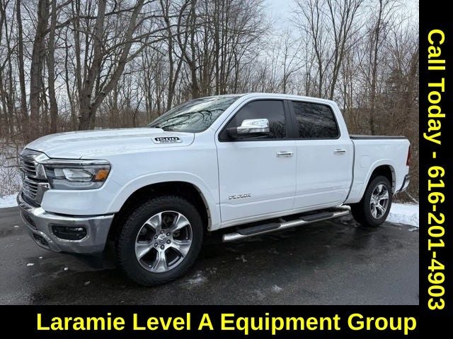 2021 RAM 1500 Laramie Crew Cab 4x4 5'7' Box