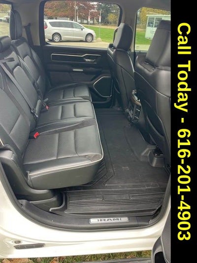 2021 RAM 1500 Laramie Crew Cab 4x4 5'7' Box