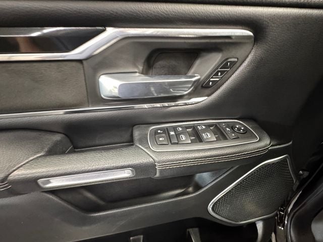 2021 RAM 1500 Laramie 5.7 Liter V8 Hemi Crew Cab 4WD
