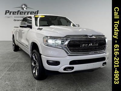 2019 RAM 1500 Limited Crew Cab 4x4 6'4' Box