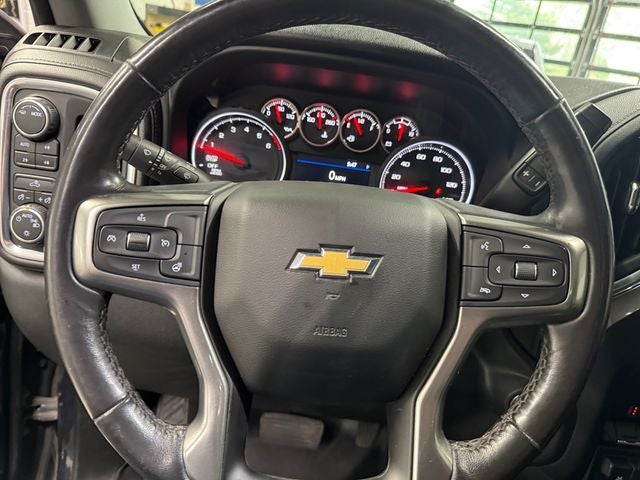 2020 Chevrolet Silverado 1500 4WD Crew Cab Short Bed LT