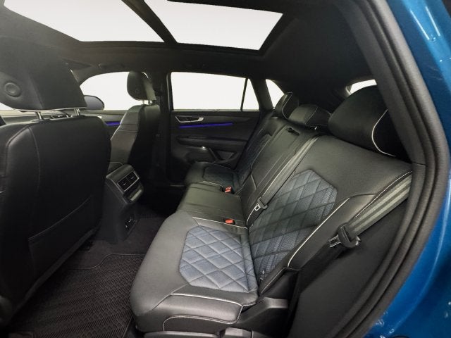 2024 Volkswagen Atlas Cross Sport 2.0T SEL Premium R-Line