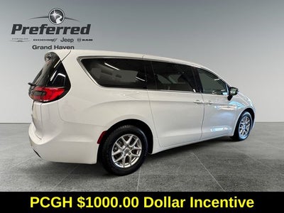 2024 Chrysler Pacifica Touring L