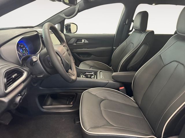 2027 Chrysler Pacifica PACIFICA LIMITED