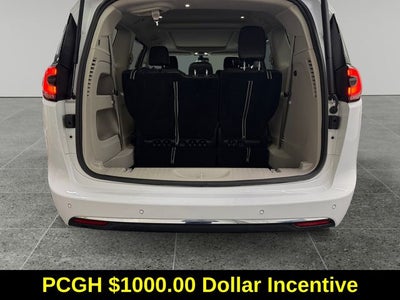 2024 Chrysler Pacifica Touring L AWD