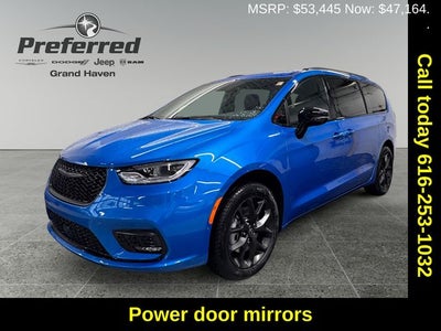 2026 Chrysler Pacifica PACIFICA SELECT AWD