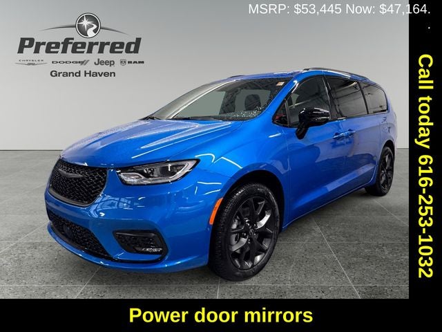 2026 Chrysler Pacifica PACIFICA SELECT AWD