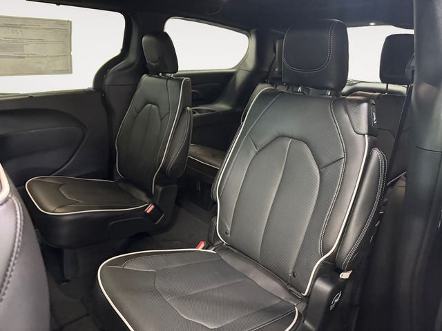 2027 Chrysler Pacifica PACIFICA LIMITED AWD