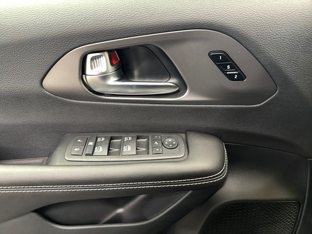 2027 Chrysler Pacifica PACIFICA LIMITED AWD
