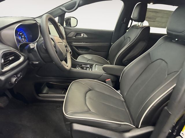 2027 Chrysler Pacifica PACIFICA LIMITED AWD