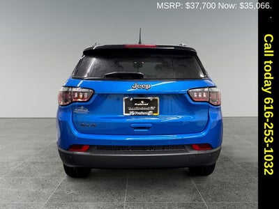 2026 Jeep Compass COMPASS LIMITED ALTITUDE 4X4