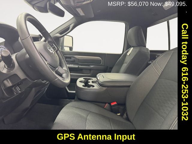 2026 RAM Ram 3500 RAM 3500 TRADESMAN REGULAR CAB 4X4 8' BOX