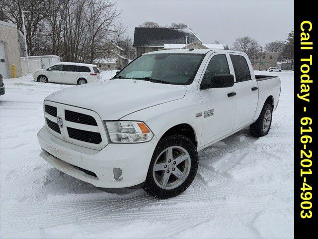 2018 RAM 1500 Express Crew Cab 4x4 5'7' Box