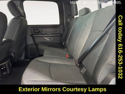 2026 RAM Ram 2500 RAM 2500 BLACK EXPRESS CREW CAB 4X4 6'4' BOX