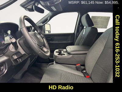 2026 RAM Ram 2500 RAM 2500 BLACK EXPRESS CREW CAB 4X4 6'4' BOX