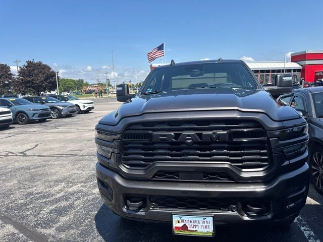 2025 RAM 2500 Big Horn 6.4 Liter V8 Crew Cab 4WD