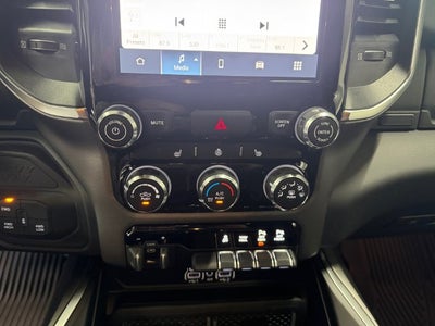 2027 RAM Ram 2500 RAM 2500 BIG HORN CREW CAB 4X4 6'4' BOX
