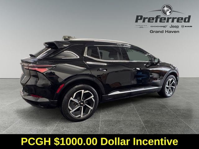 2025 Chevrolet Equinox EV LT