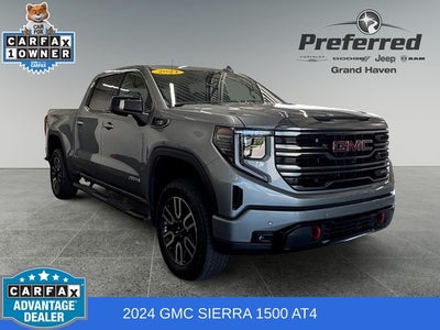 2024 GMC Sierra 1500 4WD Crew Cab Short Box AT4