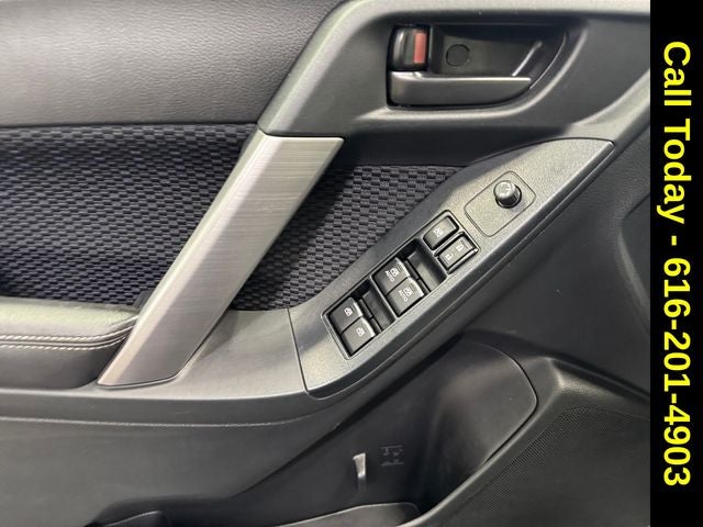 2017 Subaru Forester 2.5i