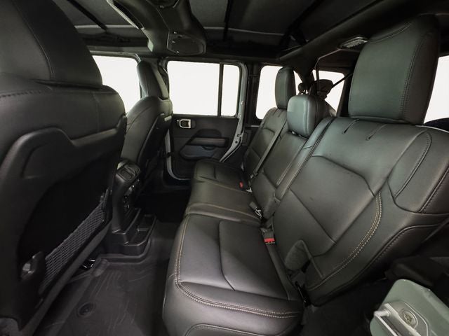 2027 Jeep Wrangler WRANGLER 4-DOOR SAHARA