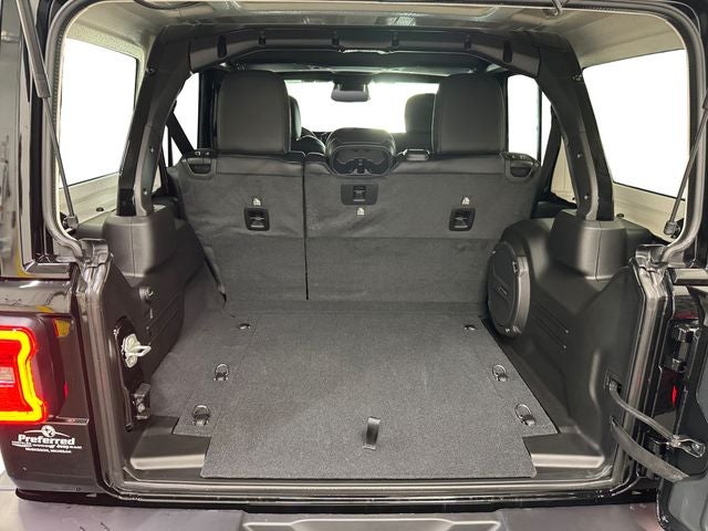 2027 Jeep Wrangler WRANGLER 4-DOOR RUBICON