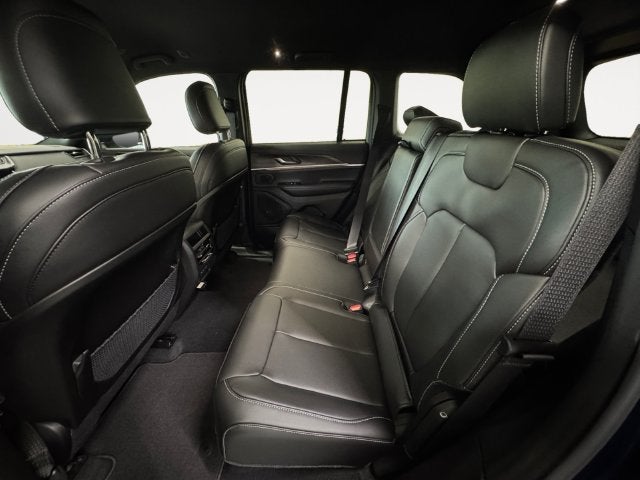 2027 Jeep Grand Cherokee GRAND CHEROKEE LIMITED 4X4