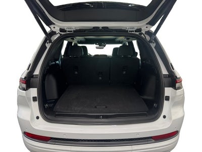 2027 Jeep Grand Cherokee GRAND CHEROKEE LIMITED RESERVE 4X4