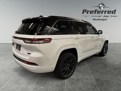 2027 Jeep Grand Cherokee Summit