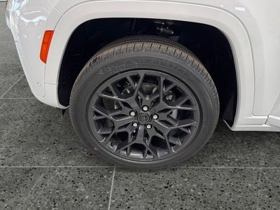 2027 Jeep Grand Cherokee Summit