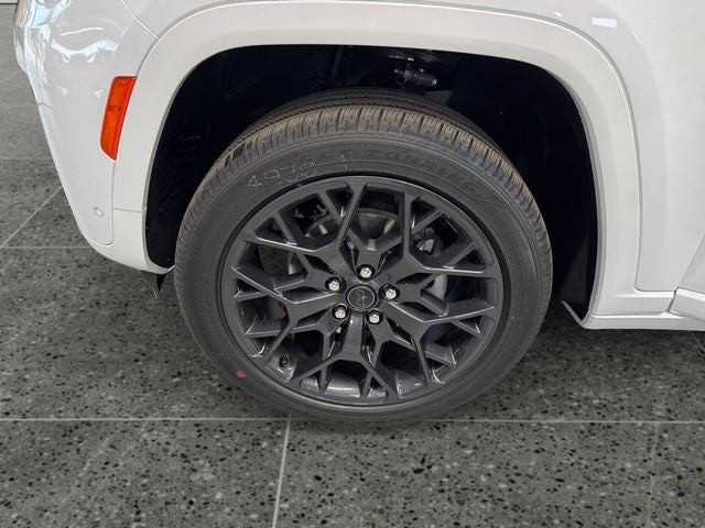 2027 Jeep Grand Cherokee Summit