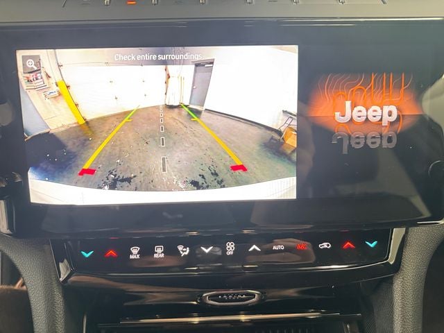 2027 Jeep Grand Cherokee GRAND CHEROKEE L LAREDO ALTITUDE 4X4