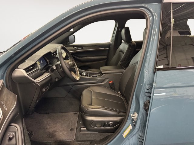 2027 Jeep Grand Cherokee GRAND CHEROKEE L LIMITED 4X4