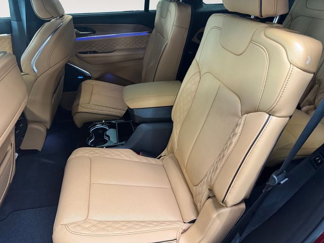 2026 Jeep Grand Cherokee GRAND CHEROKEE L SUMMIT 4X4